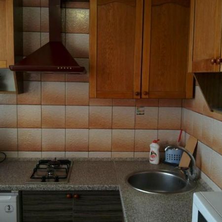 Уютная Квартира Рядом С Метpo Холодная Гора Harkov Kültér fotó
