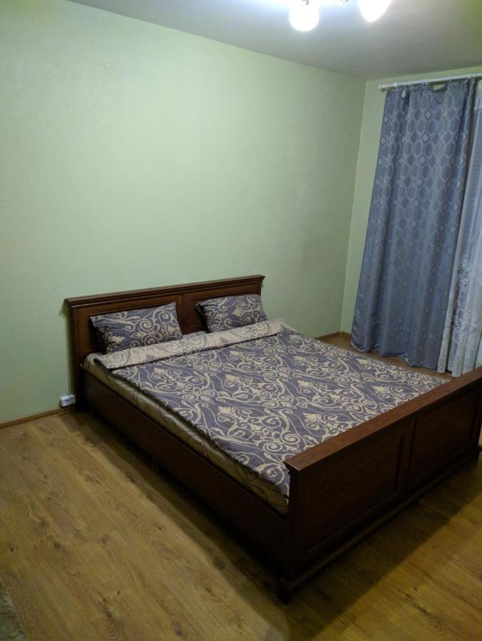 Уютная Квартира Рядом С Метpo Холодная Гора Harkov Kültér fotó